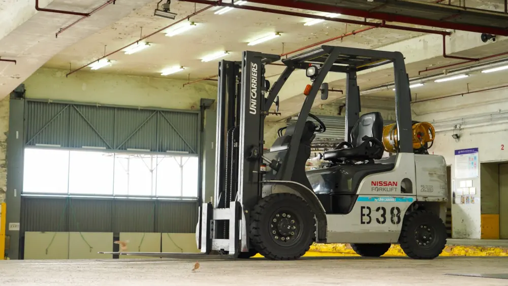 Forklift condition inspection